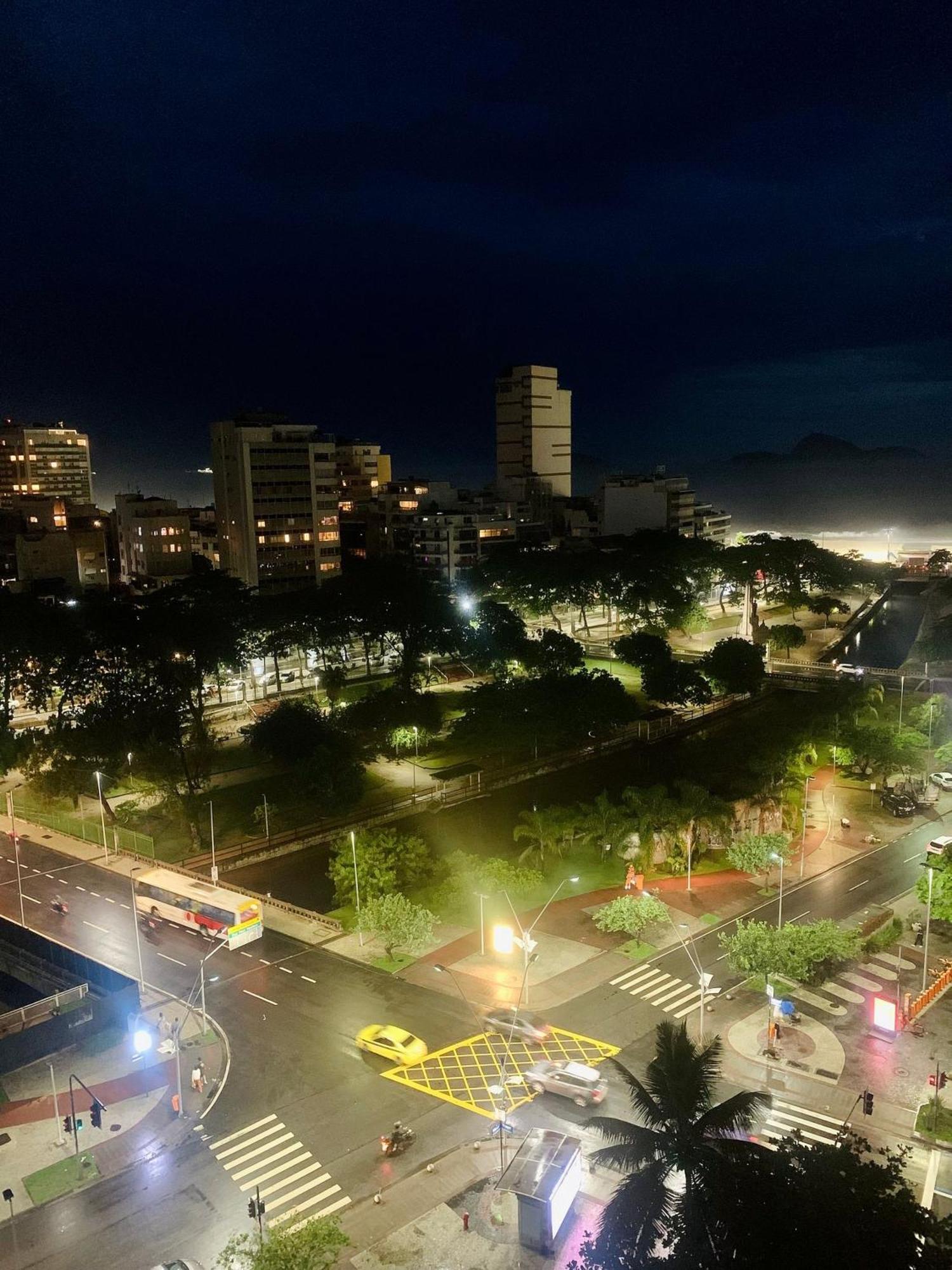 Leblon - Recem Reformado Com Vista Fantastica! Apartment Rio de Janeiro Bagian luar foto